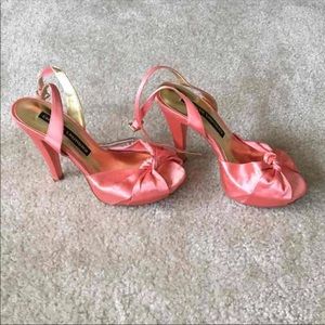 Sz 6.5 Coral Chinese Laundry Satin Heels